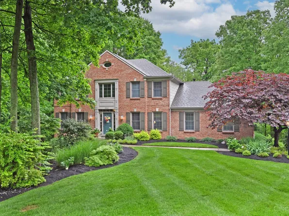 2364 Heather Hill Blvd N, Cincinnati, OH 45244