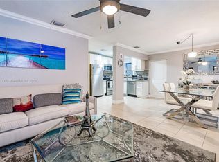 168 SW 3rd Ct, Deerfield Beach, FL 33441