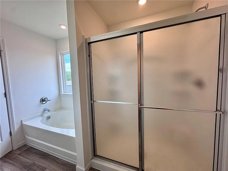 241 Port Way — Photo 25