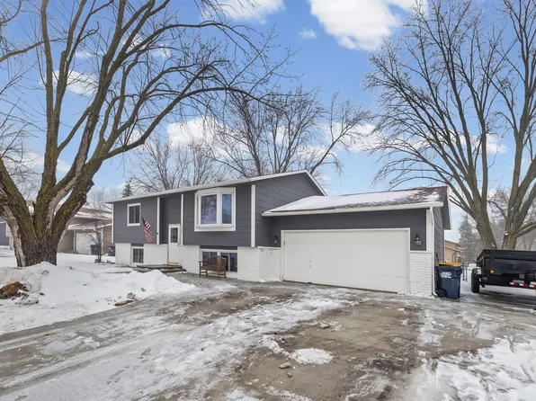 20690 Jacquard Ave, Lakeville, MN 55044