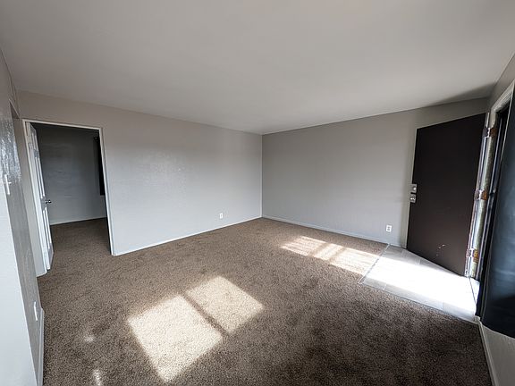 5th image of 1588 N Lansing St #1588