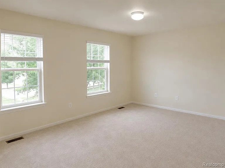 29377 Whistler Dr — Photo 31