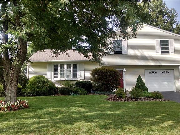 3rd image of 109 Lyford Ln