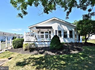 501 Goldenrod Xing W #W, New Hope, PA 18938