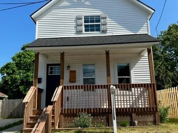 929 Bemis St SE, Grand Rapids, MI 49506