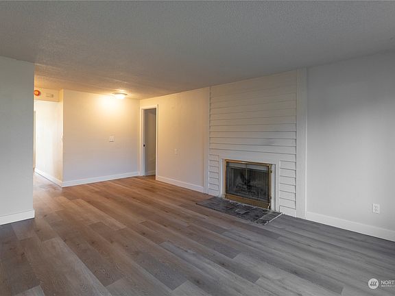 3rd image of 6412 S Mason Avenue