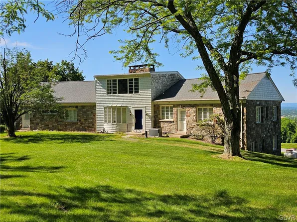 5102 Kings Hwy N, Emmaus, PA 18049