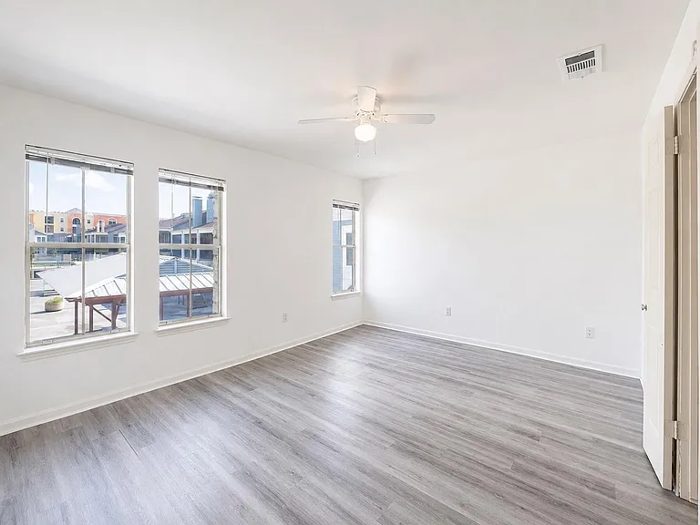 2529 Rio Grande St #91 — Photo 25