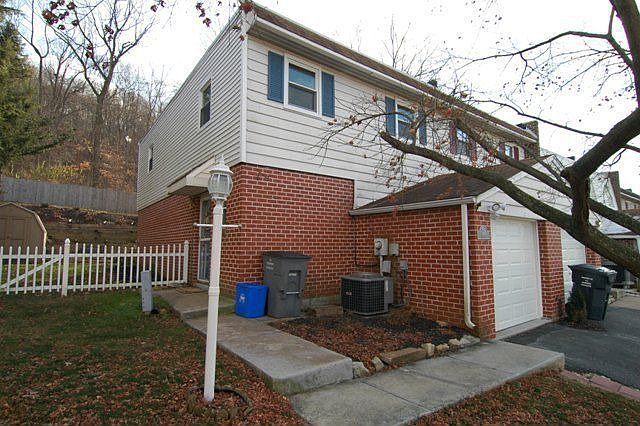 Beautiful End Unit in Exeter Township