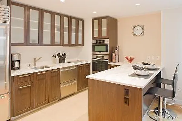 Rented by Corcoran | media 43