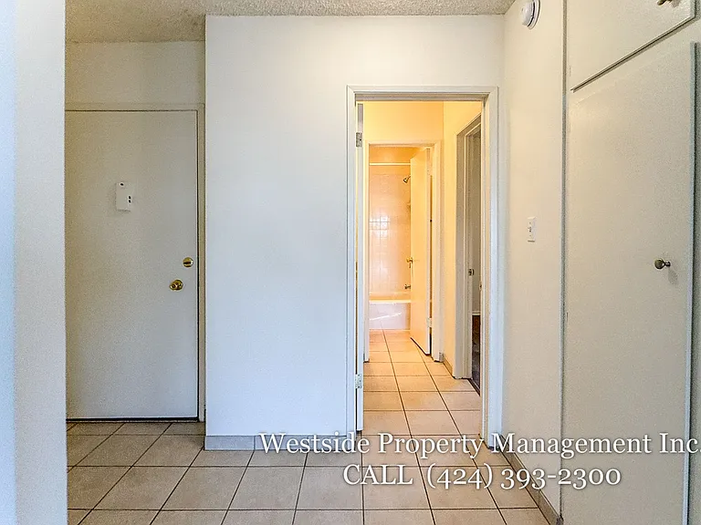 1755 Purdue Ave. — Photo 38