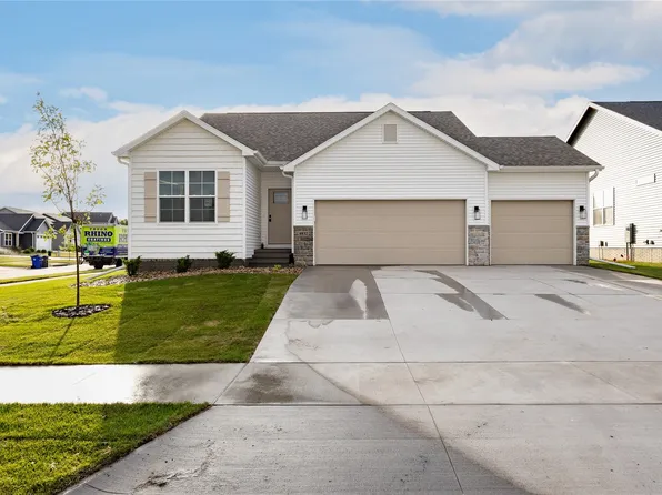 8932 Norway Dr NE, Cedar Rapids, IA 52402