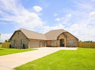 961 Little Osage Ave, Bentonville, AR 72712