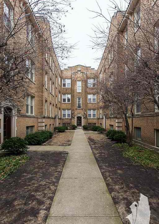 1st image of 2100 W Ainslie St #S3a
