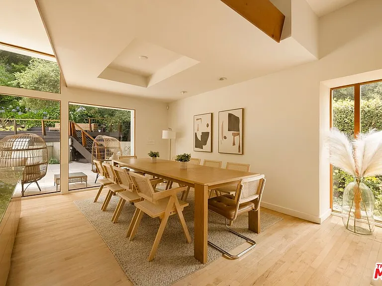 3600 Mandeville Canyon Rd — Photo 4