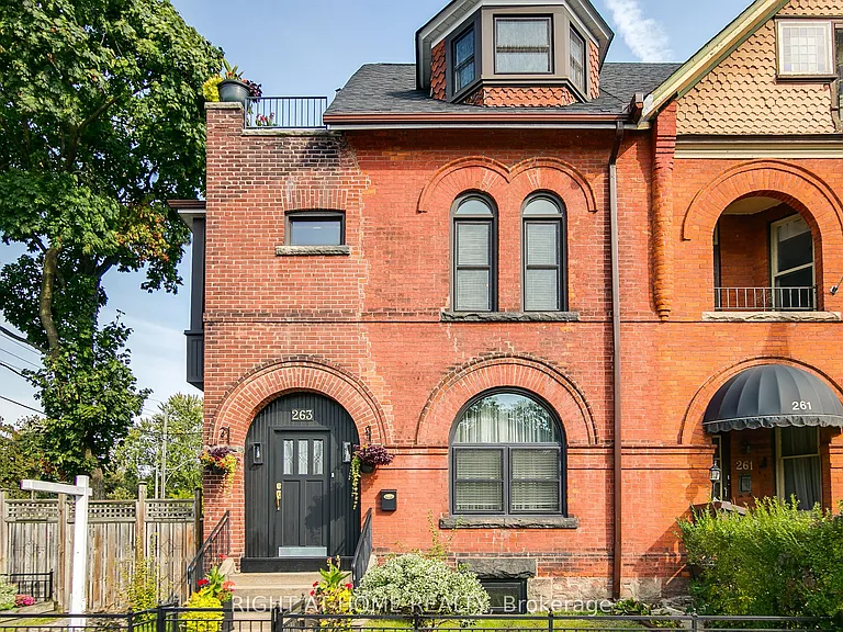 263 Keele St — Photo 23