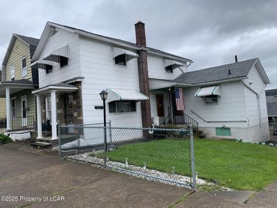 123 Brown St, Wilkes Barre, PA, 18702