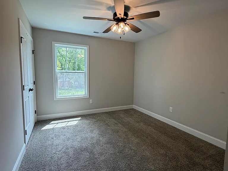 1713 Golf Club Ln — Photo 21