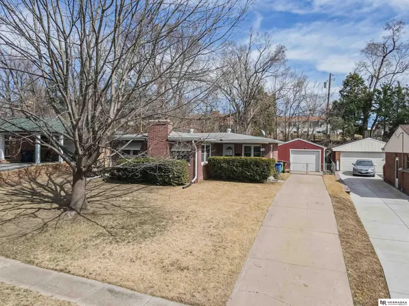 2009 Calhoun St, Bellevue, NE 68005