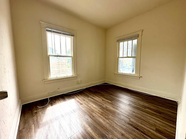 523 Valley Forge Rd — Photo 5