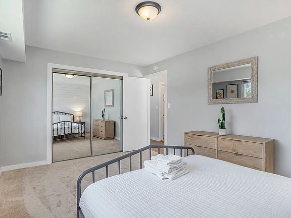 5th image of 570 W Ocean View Ave APT 5