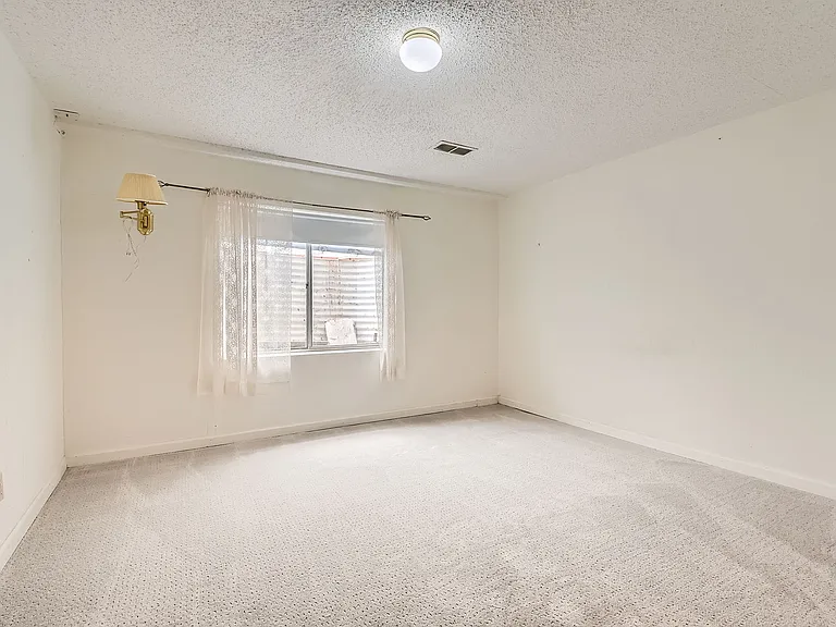 16021 Deer Ridge Dr #B — Photo 24