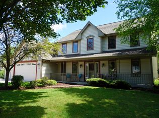 W168N10262 Bittersweet Trl, Germantown, WI 53022