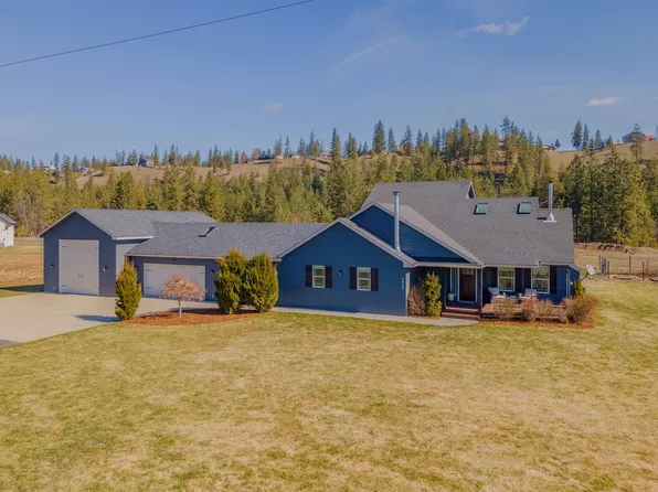 6622 Long Lake Dr, Nine Mile Falls, WA 99026