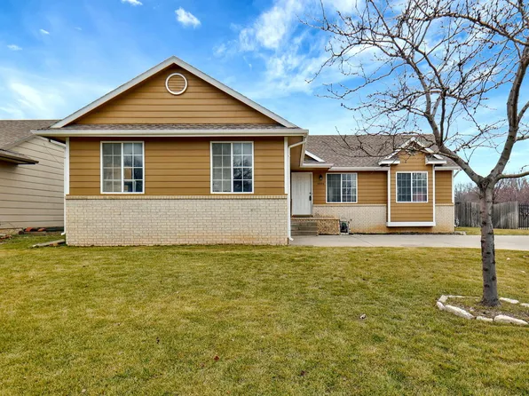 8806 W Central Park St, Wichita, KS 67205