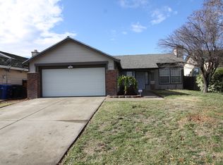 8442 Coeburn St, Sacramento, CA 95823