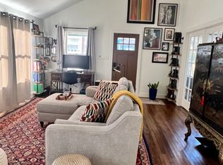 1127 Nadine St, Houston, TX 77009