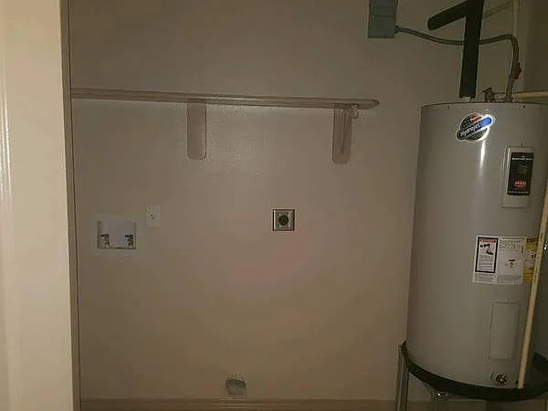 5820 Tonila Dr #4 — Photo 3