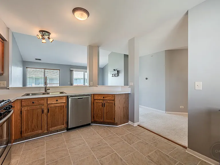 1136 E Cambria Ln S #1136 — Photo 37