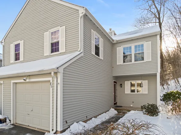 85 Quarry Village Road #85, Cheshire, CT 06410