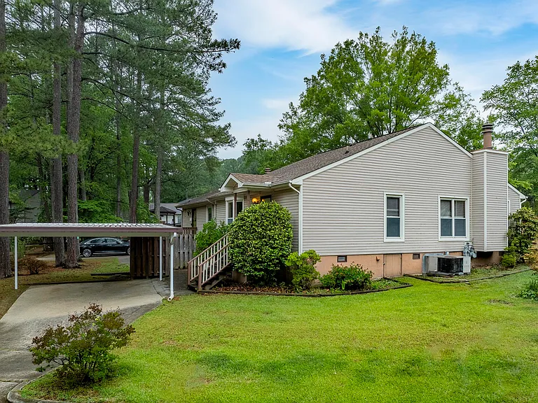 4 Baytree Ct #A — Photo 14