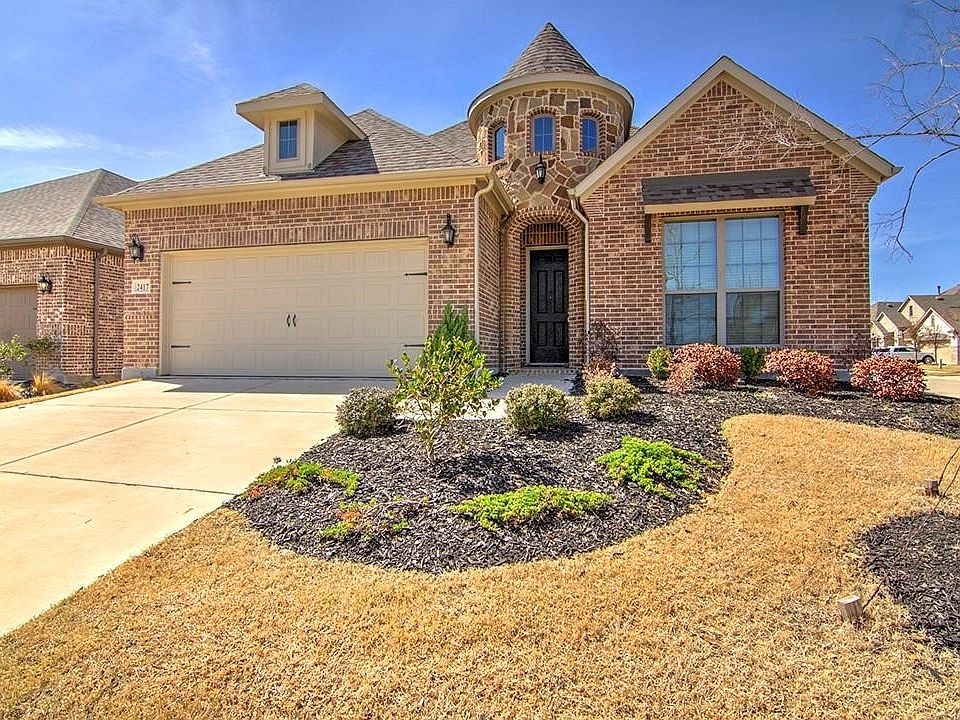 1st image of 2417 Griffith Park Dr
