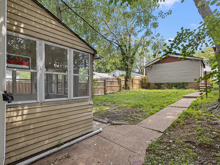 4424 Grace Ave — Photo 15