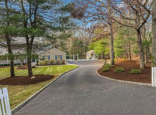 82 Ridge Dr, Exeter, RI 02822