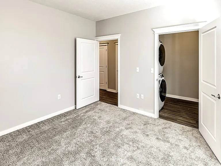 Deerfield Apartments & Chateaus — Photo 46