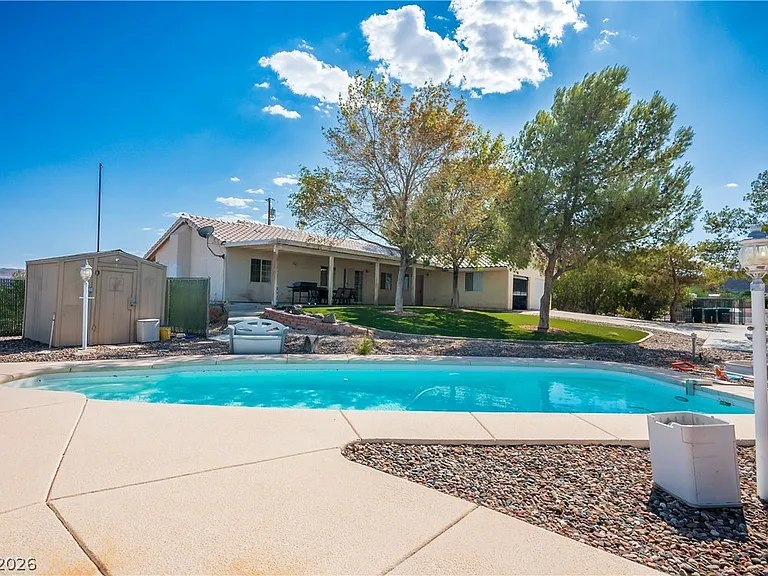 6990 W Richmar Ave — Photo 1