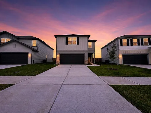 8431 Vacek Crossing Way Photo 1