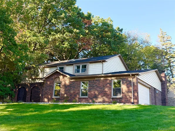 30129 Deer Run, Farmington Hills, MI 48331