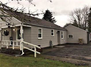 225 10th Ave, Sweet Home, OR 97386