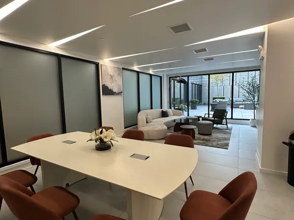 2286 Cropsey Avenue image 11 of 13