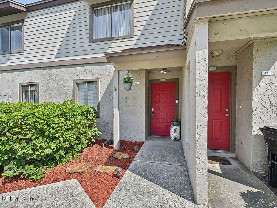 1st image of 8300 PLAZA GATE Lane #1242