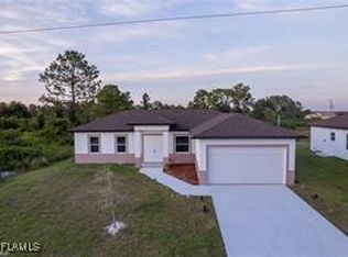 1249 Bari St E, Lehigh Acres, FL 33974