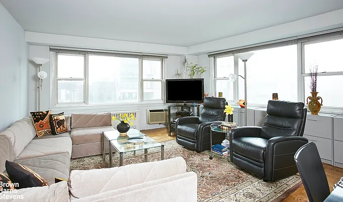 Sold by Brown Harris Stevens | media 15