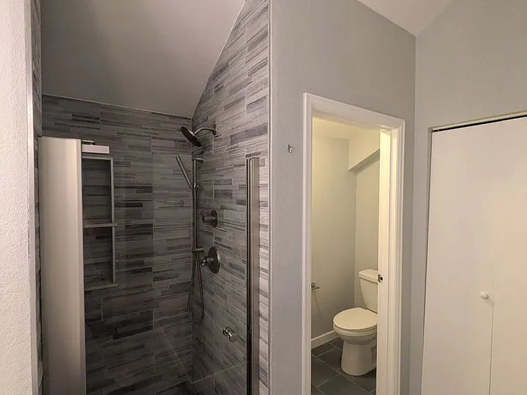 837 E 17th Ave #3L — Photo 14