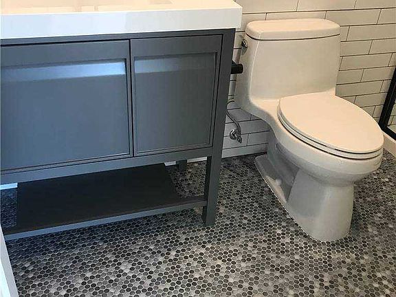 4th image of 115 Main St #1