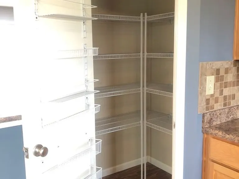 3839 Amethyst Ct — Photo 8